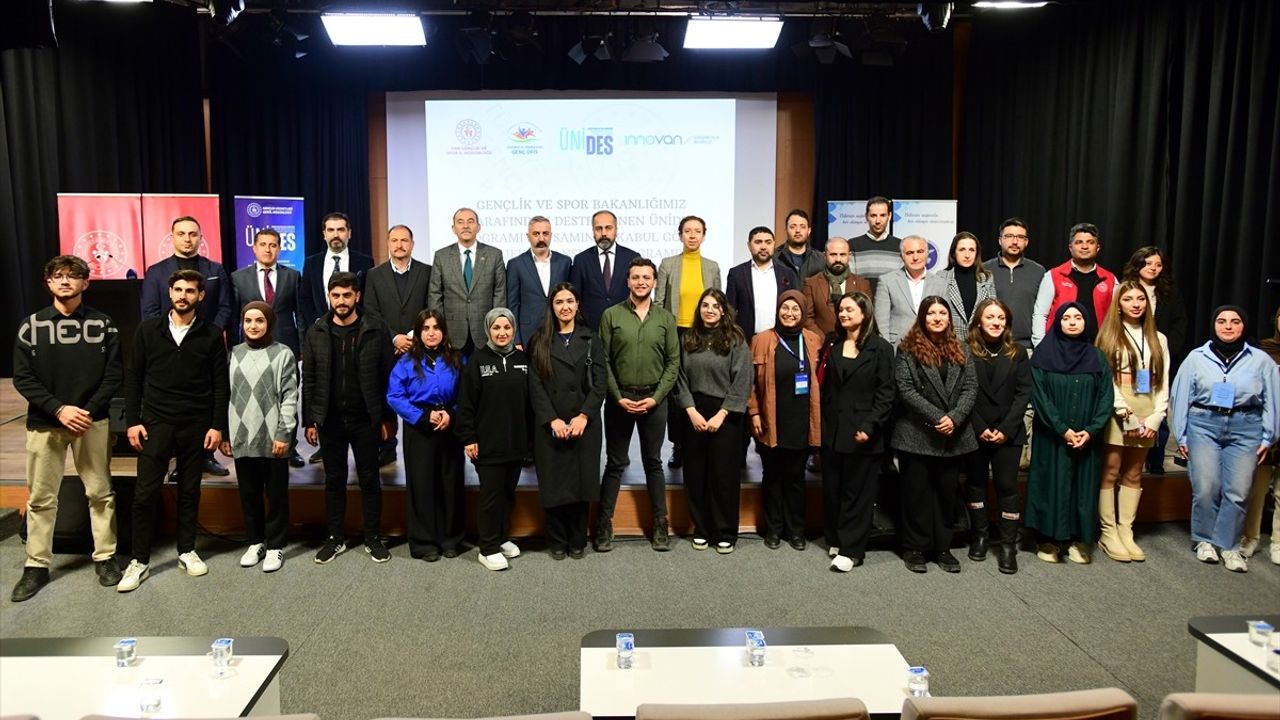 Van'da ÜNİDES ile Desteklenen 13 Proje Tanıtıldı