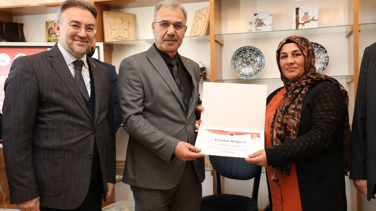 Vefa Üniversitesi İlk Mezunlarını Verdi