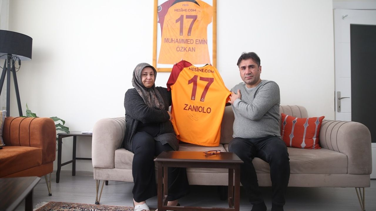 Zaniolo'nun Anma Duygusu: Muhammed Emin Özkan'ın Ailesi Minettar