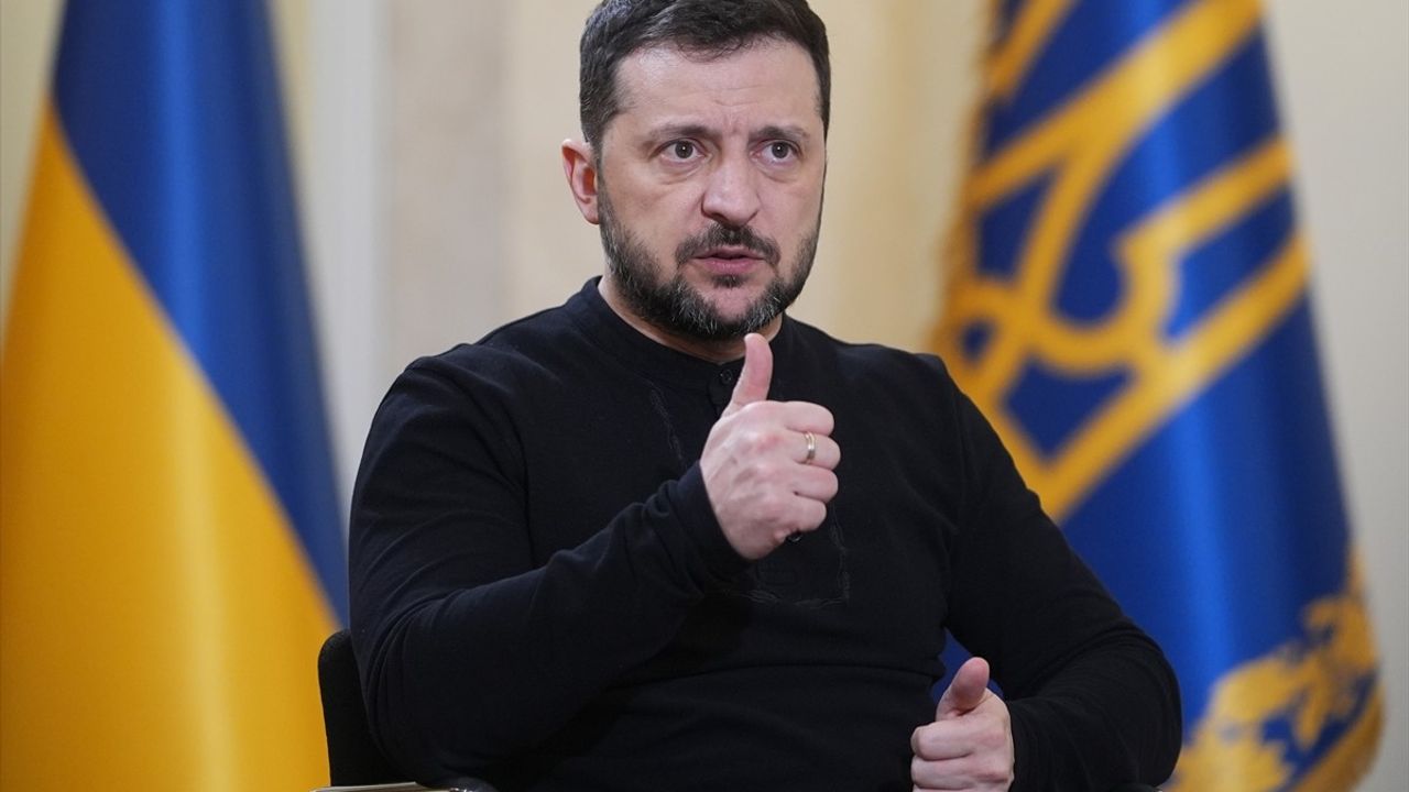 Zelenskiy: Ukrayna’nın Müzakere Masasında Olması Şart