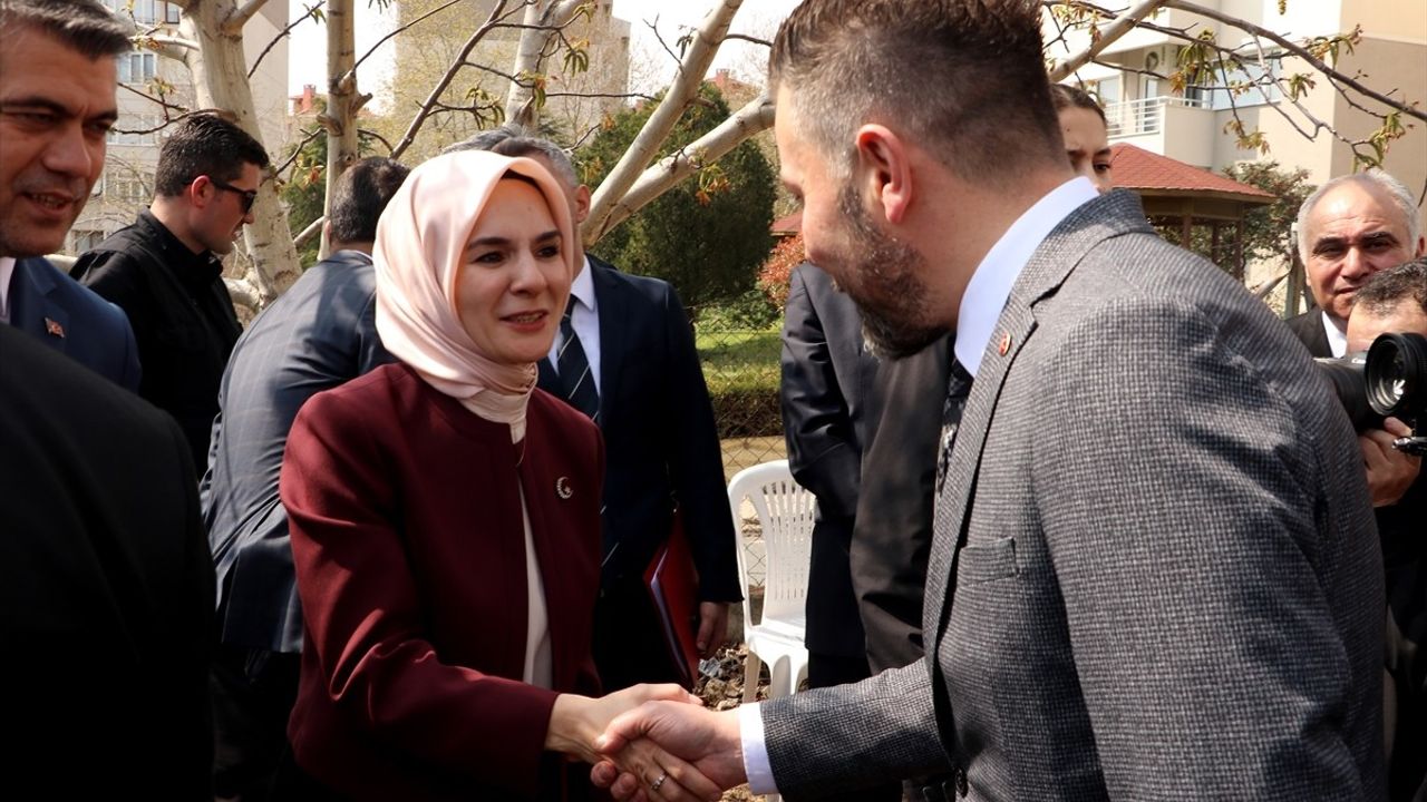 Aile ve Sosyal Hizmetler Bakanı Göktaş, Tekirdağ'da Bayram Programına Katıldı