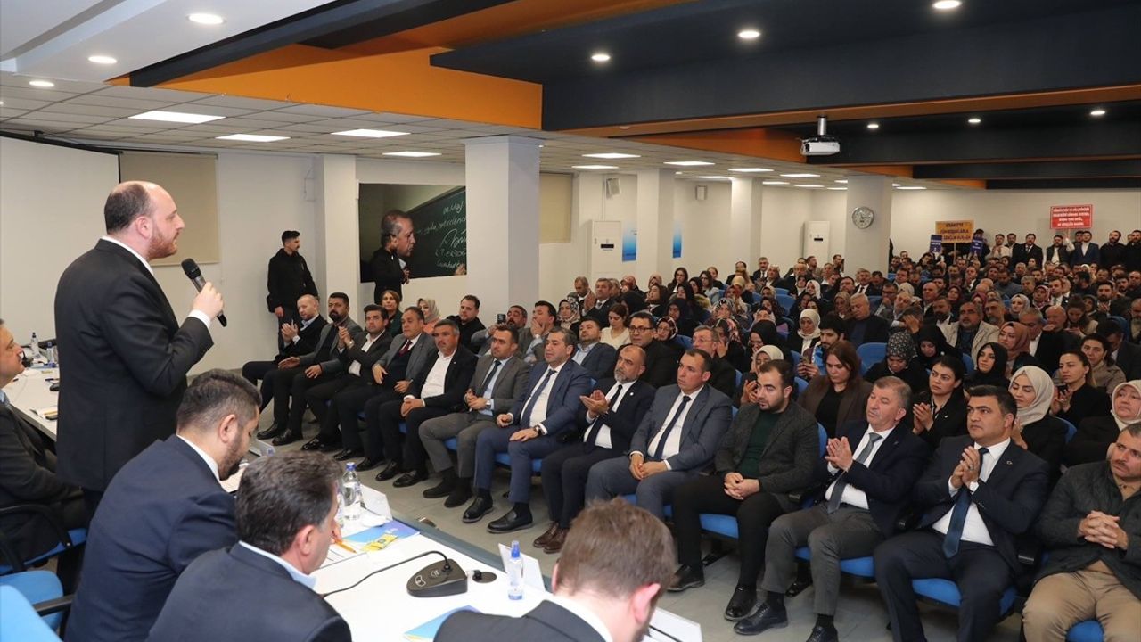 AK Parti Genel Başkan Yardımcısı Büyükgümüş Gaziantep'te İstişare Toplantısında