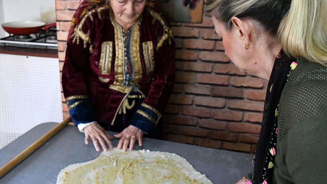 Akçakoca'nın Melengücceği Tatlısı Ramazan Fırtınası