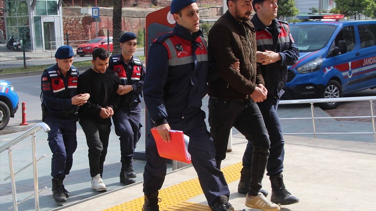 Alanya'da Asit Dökme Olayında İki Kişi Tutuklandı