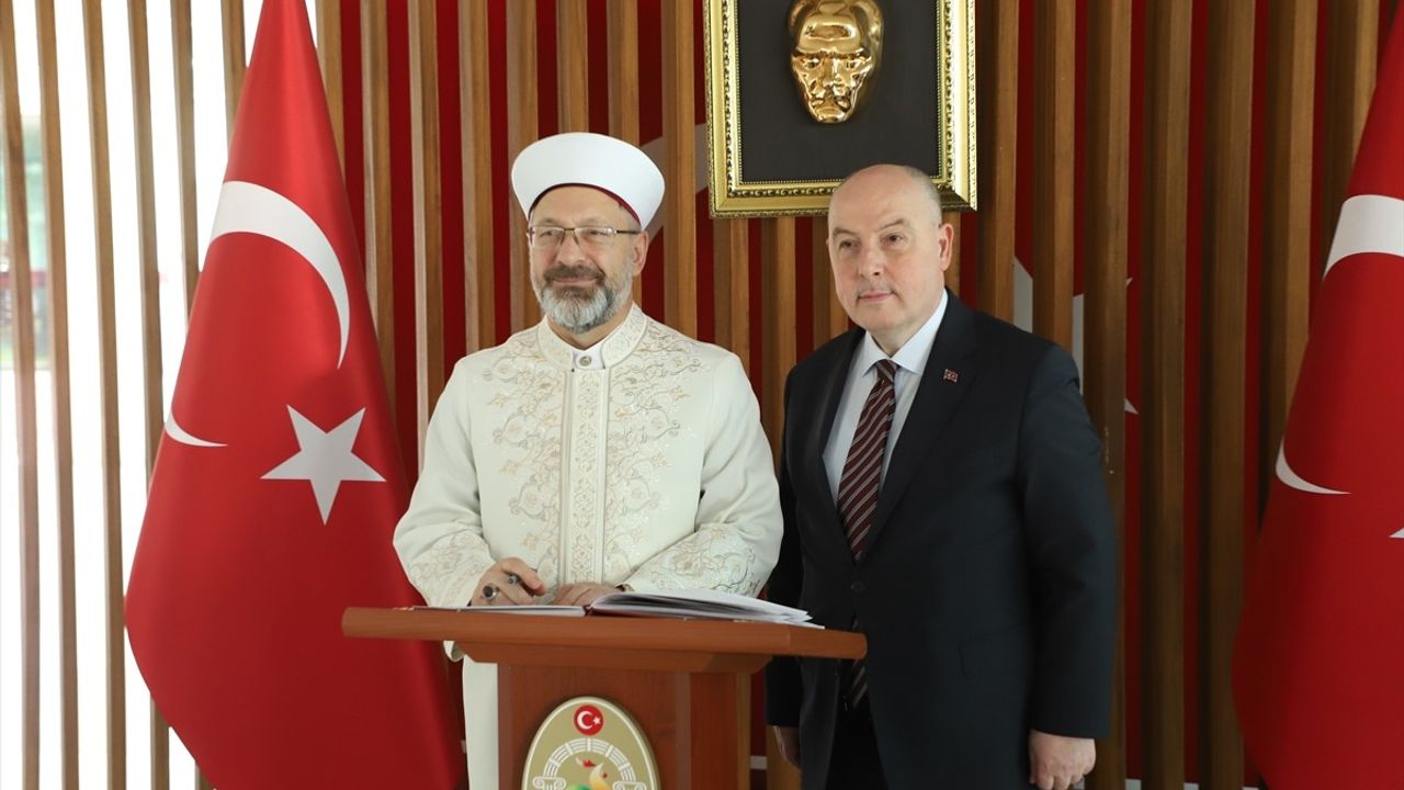 Ali Erbaş Denizli'de Valilik Ziyareti Gerçekleştirdi