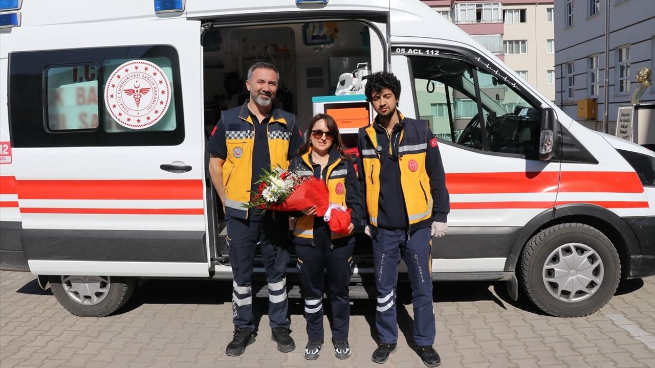 Amasya'da Tıp Bayramı'na Özel Sürpriz Kutlama