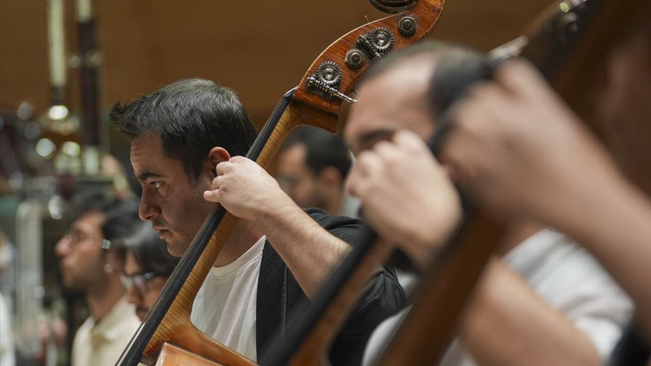 Ankara Üniversitesi İletişim Fakültesi 60. Yılını Muhteşem Bir Konserle Kutluyor