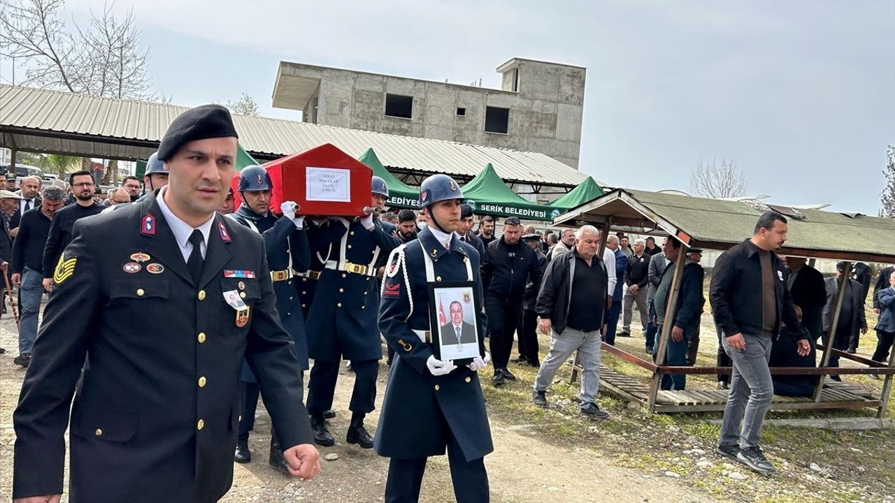 Antalya'da Gazi İlhan Uçar'ın Son Yolculuğu