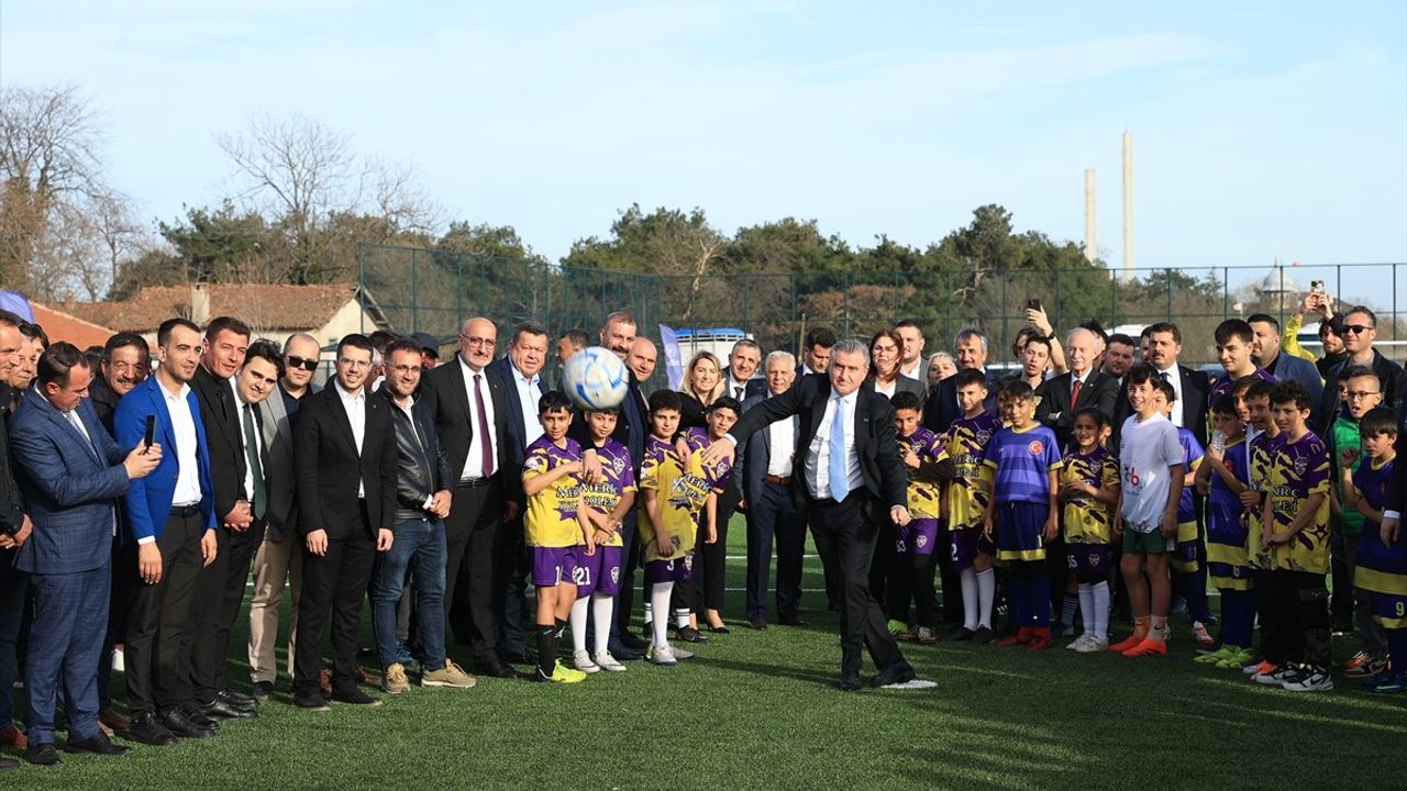 Bakan Osman Aşkın Bak, Edirne'de Spor Tesislerinin Açılışını Yaptı