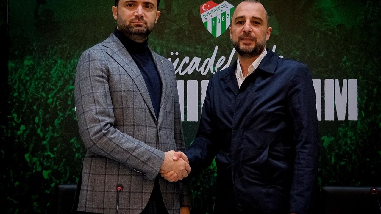 Bursaspor, Adem Çağlayan ile Anlaştı