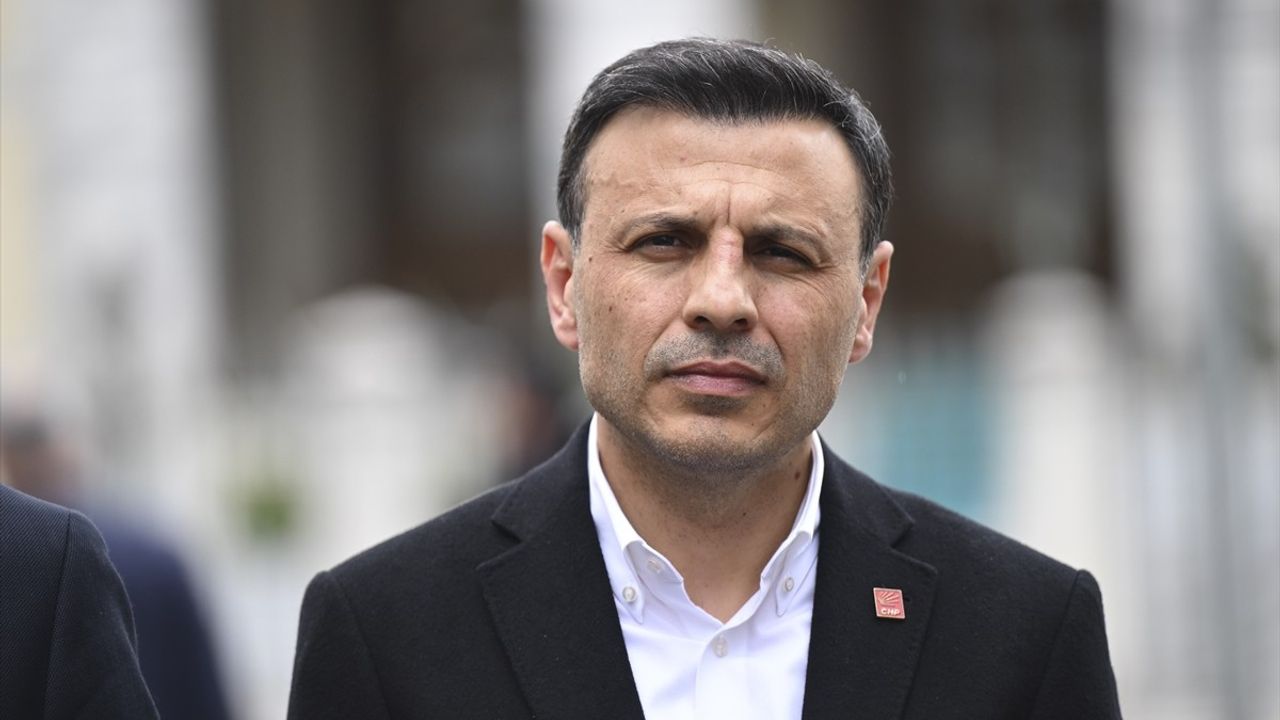 CHP Heyeti İstanbul Valisi Gül ile Görüştü