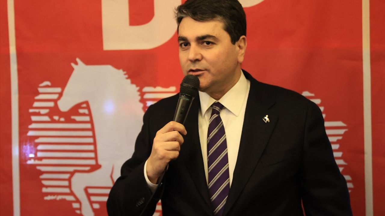 Demokrat Parti Genel Başkanı Uysal, Edirne'de İftar Programına Katıldı