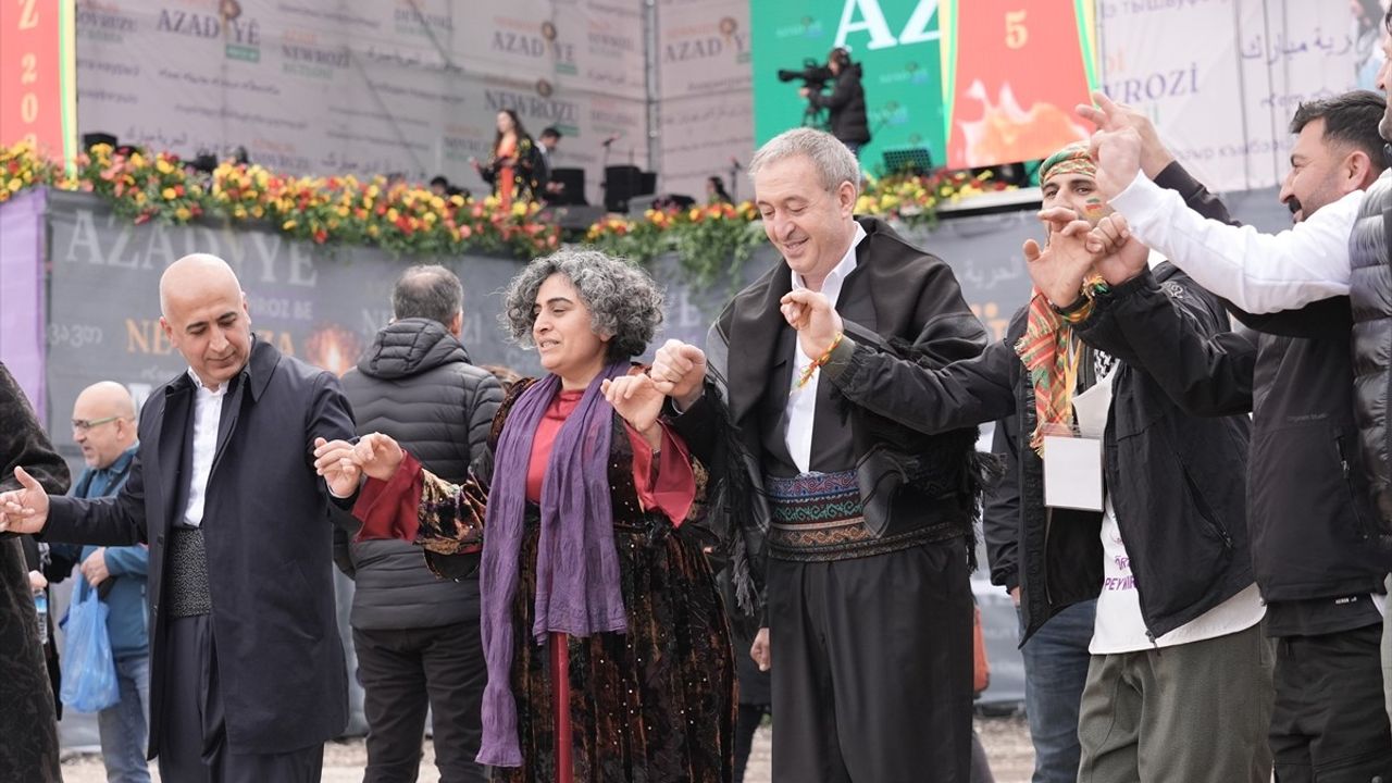 Diyarbakır'da Nevruz Kutlaması Tamamlandı