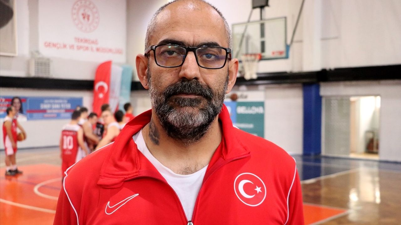 Down Sendromlu Sporcuların Motivasyon Kaynağı: Ufuk Bulut