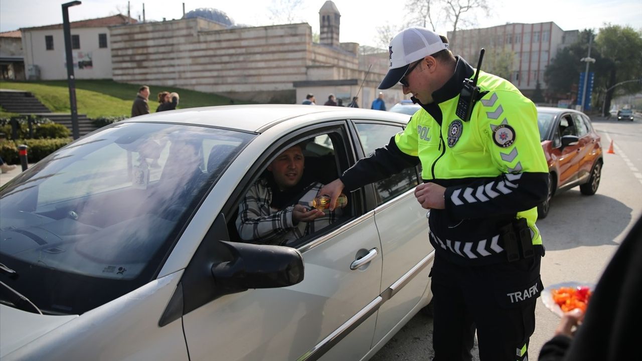 Edirne Trafik Ekipleri Bayram Denetimi Gerçekleştirdi
