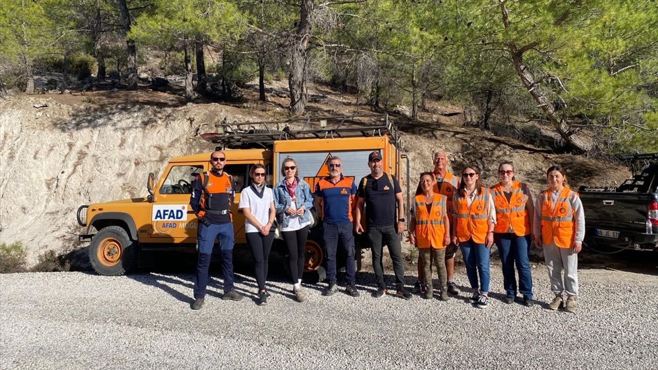 Fethiye'de Kaybolan Yürüyüşçüler Kurtarıldı