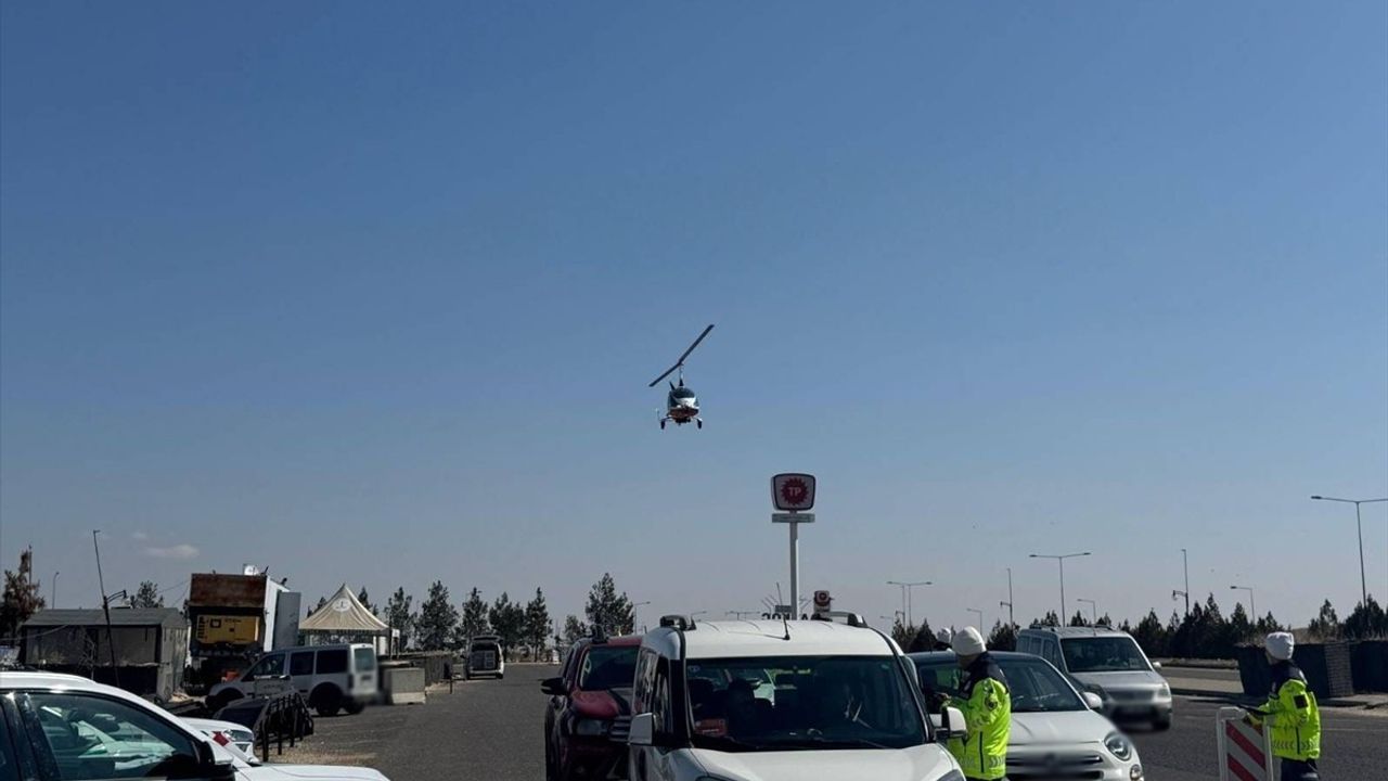 Gaziantep'te Cayrokopter Destekli Trafik Denetimi