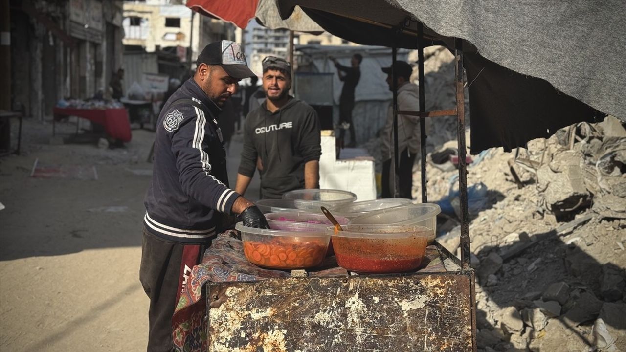 Gazze'deki Hükümet, İsrail'in Yardım Engellemelerinin Sonuçlarını Açıkladı