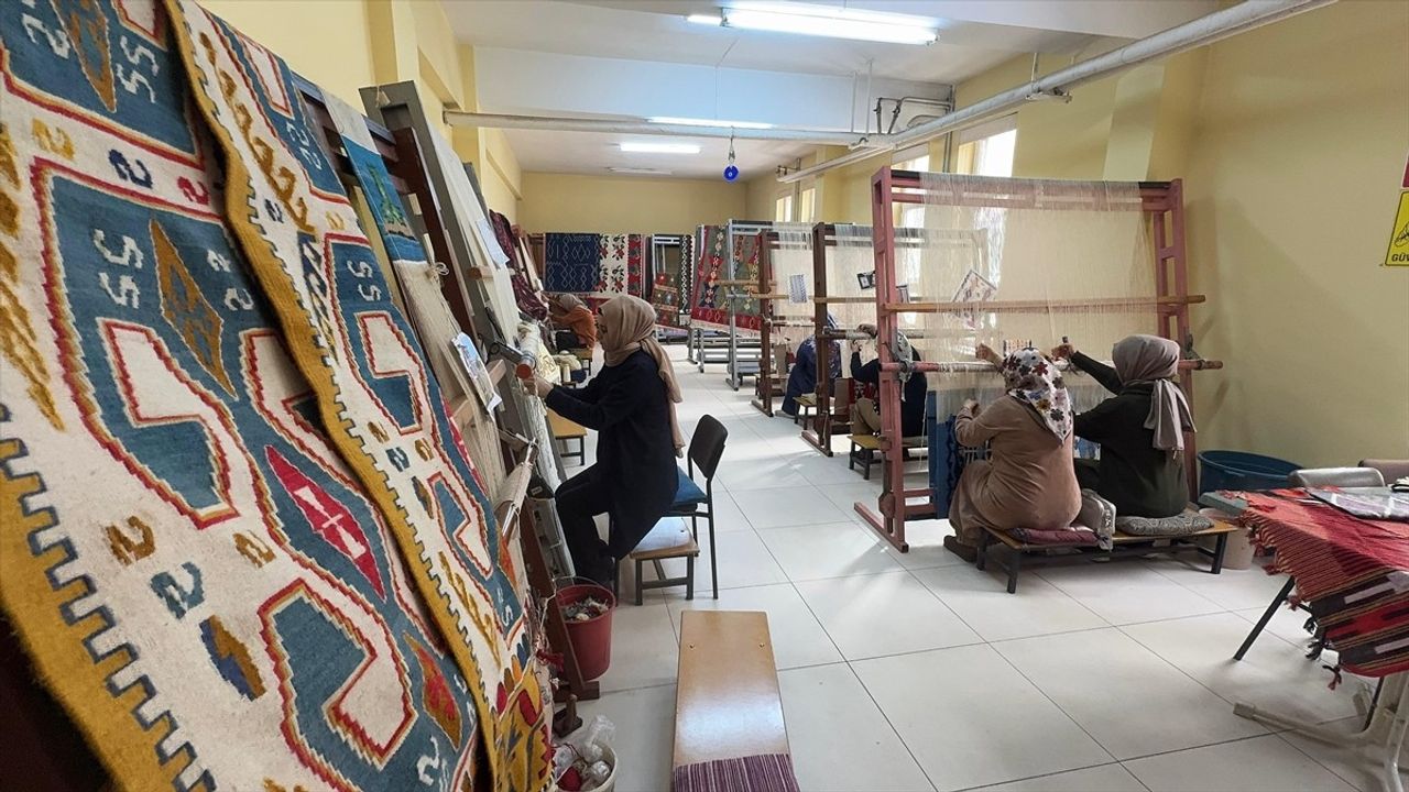 Giresun'da Kadınların Kilim Dokuma İle Ekonomik Güçlenmesi