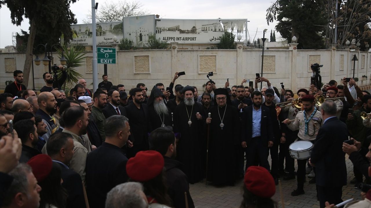 Halep Uluslararası Havalimanı Yeniden Hizmete Açıldı