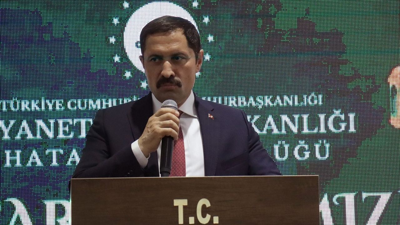 Hatay Valisi Masatlı, Kur'an Kursu Öğrencileriyle İftar Yaptı