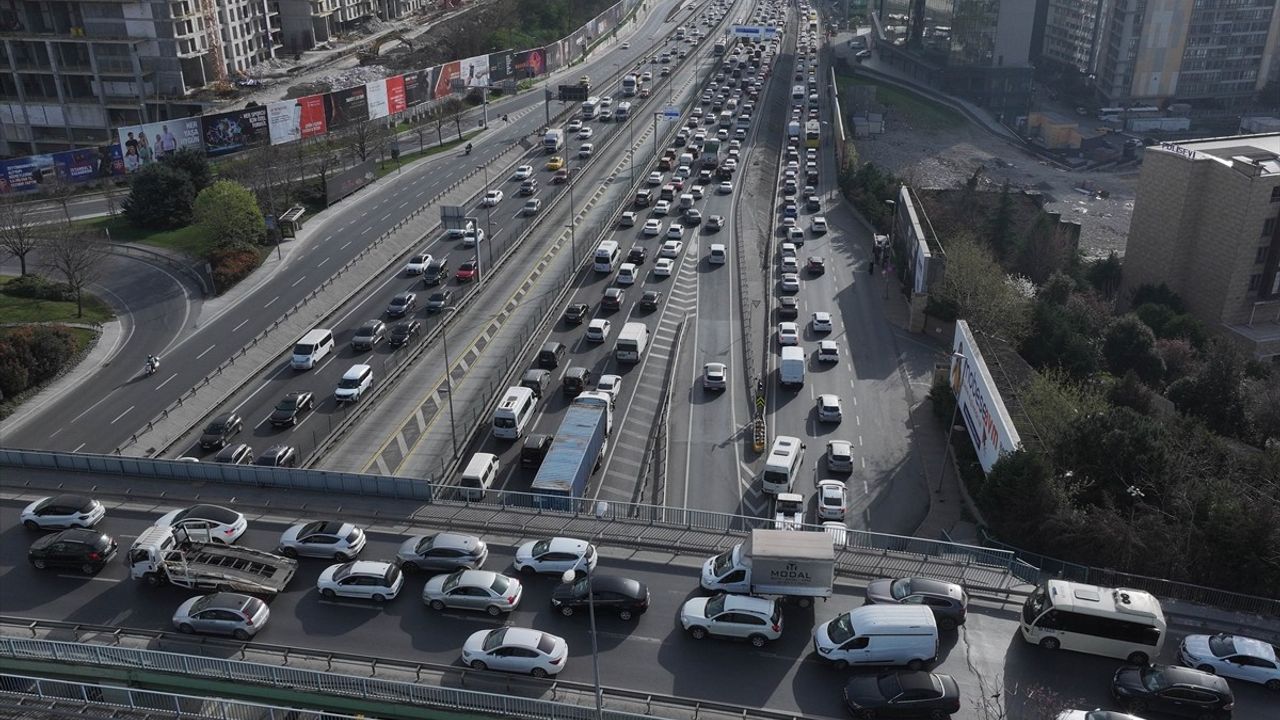 İstanbul'da Akşam Trafik Yoğunluğu
