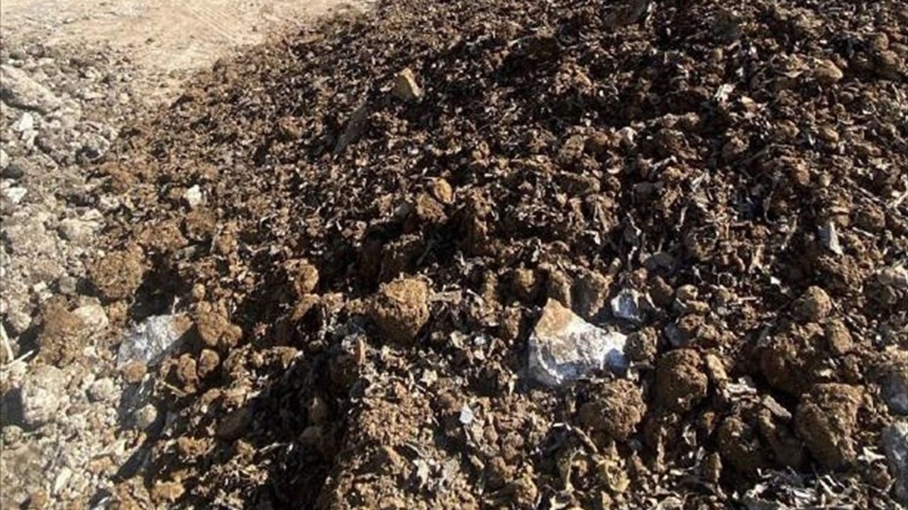İzmir'de İki Firmanın Kaçak Hafriyat Dökümüne 11.2 Milyon Lira Ceza