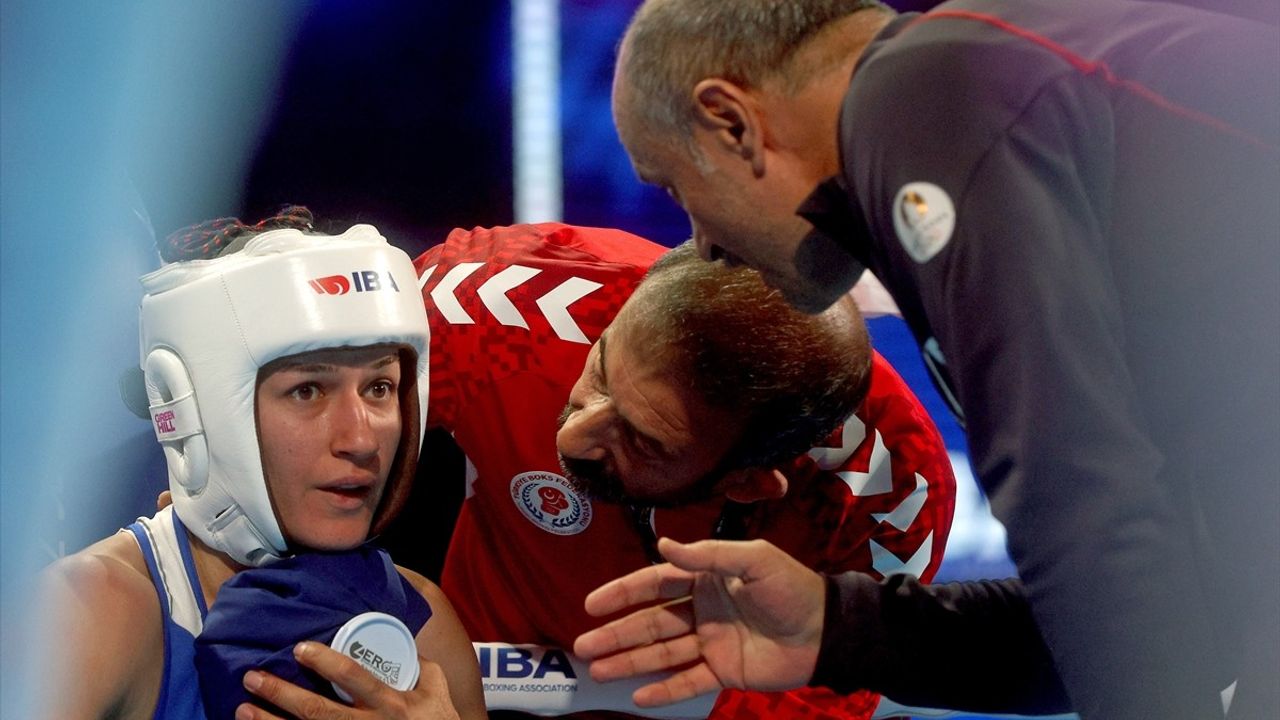 Kadınlar Dünya Boks Şampiyonasında Yarı Finale Yükselen Milli Sporcular
