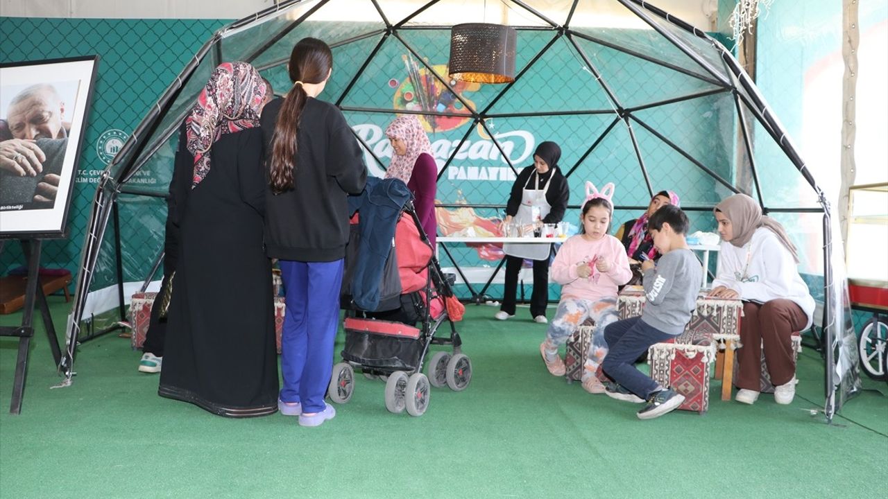 Kahramanmaraş'ta Çocuklar İçin Ramazan Panayırı