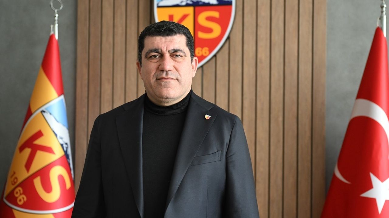 Kayserispor'da Başkan Açıkalın: Takıma Güvenim Tam