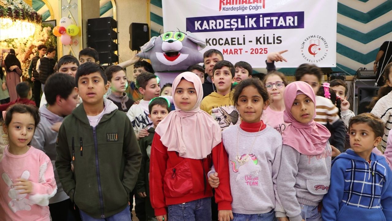Kilis'te Yetimlerle Kardeşlik İftarı