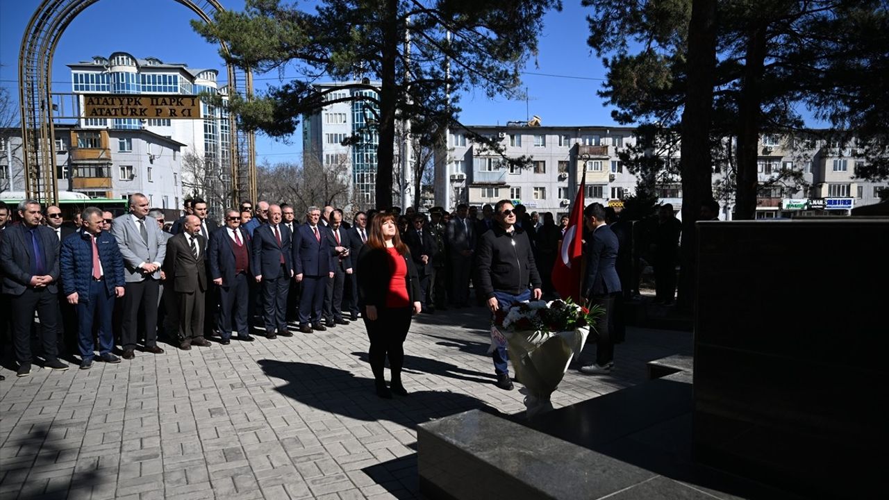 Kırgızistan'da Çanakkale Şehitleri Anma Töreni