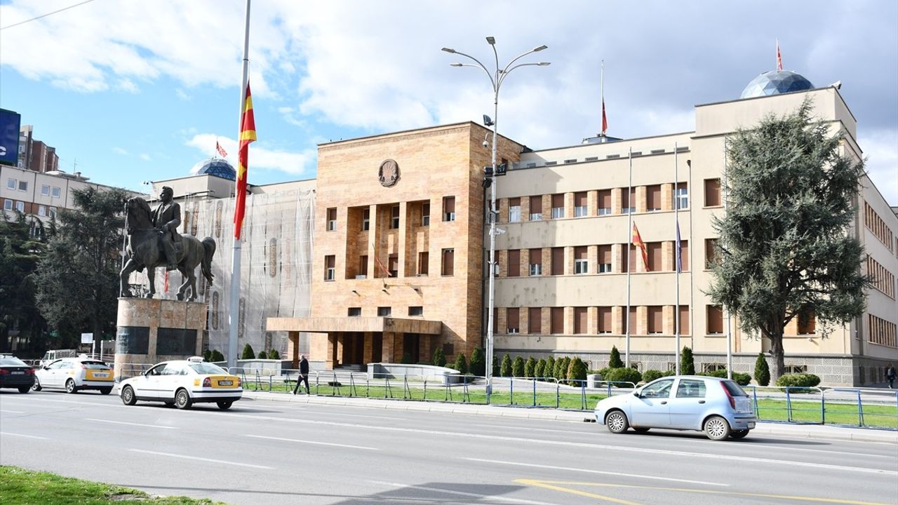 Kuzey Makedonya'da Yangın Felaketi: 59 Ölü
