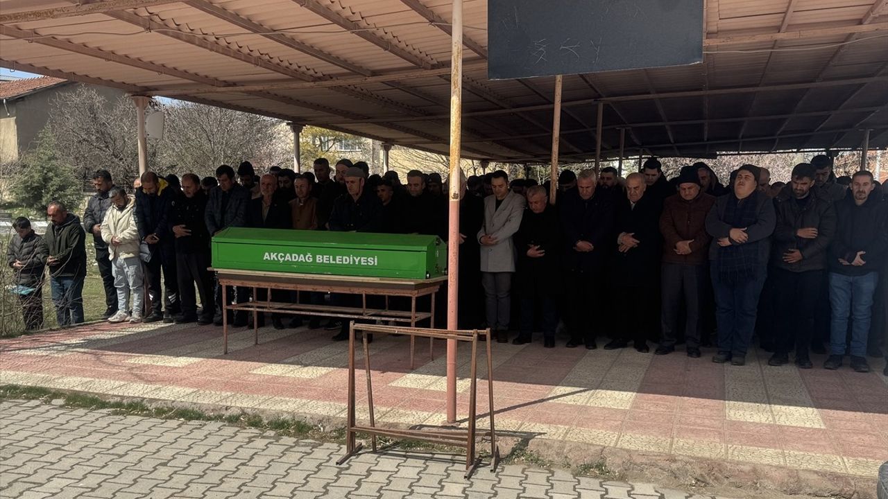 Malatya'da Trafik Kazasındaki Genç Hayatını Kaybetti