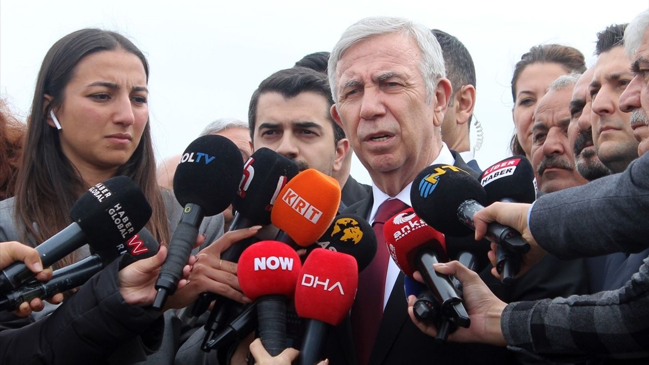 Marmara Cezaevi'nde İmamoğlu'na Destek Ziyaretleri