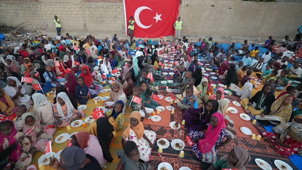 Merhem Derneği Ramazan Ayında İhtiyaç Sahipleri İçin Kardeşlik Sofraları Kuruyor