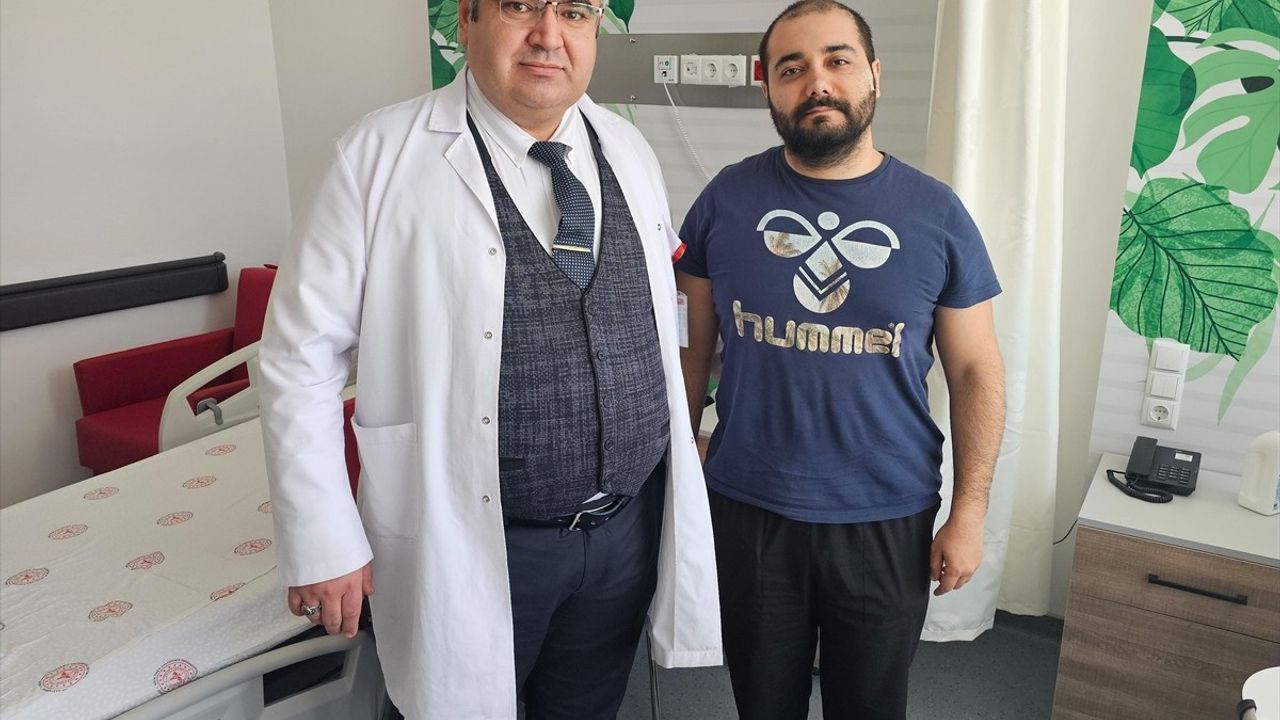 Niğde'de Bıçaklı Saldırı: Uzman Doktor Burak Yürük Açıklama Yaptı