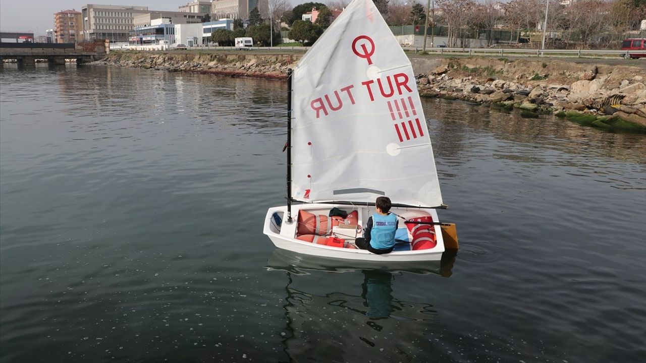 Rüzgar Uzel'in Yelken Yolculuğu: Hedef Milli Takım