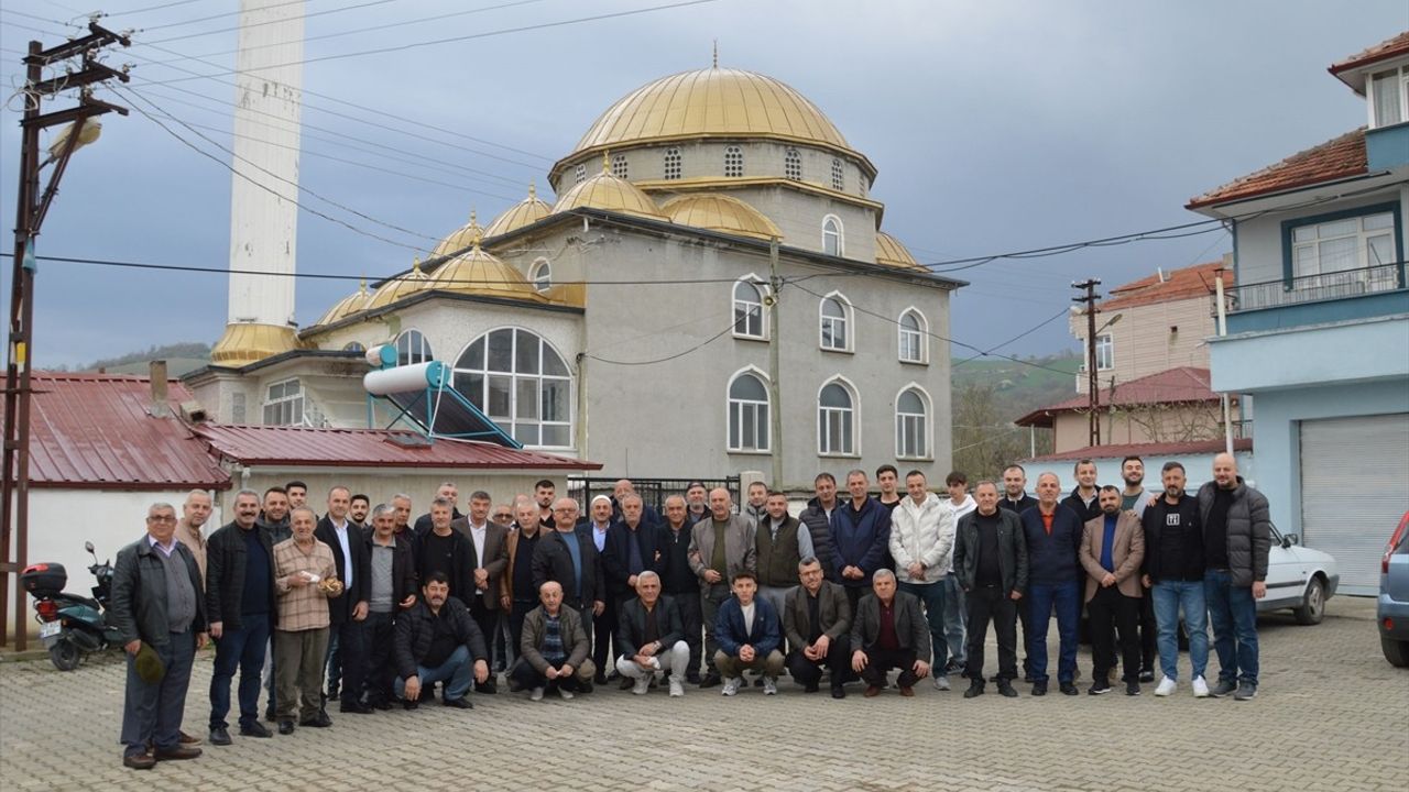 Samsun'da Bayram Kahvaltısı Geleneği Yaşatılıyor