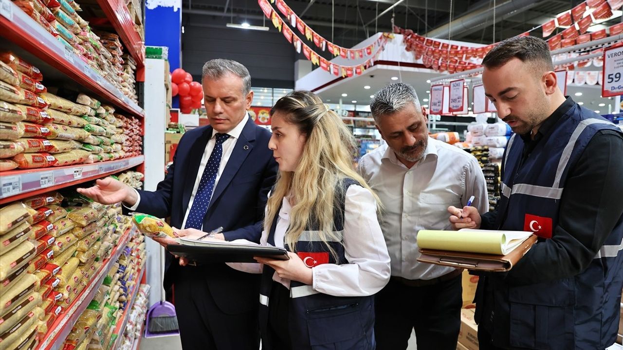Samsun'da Market Denetimleri Ramazan Bayramı Öncesi Sıklaşıyor