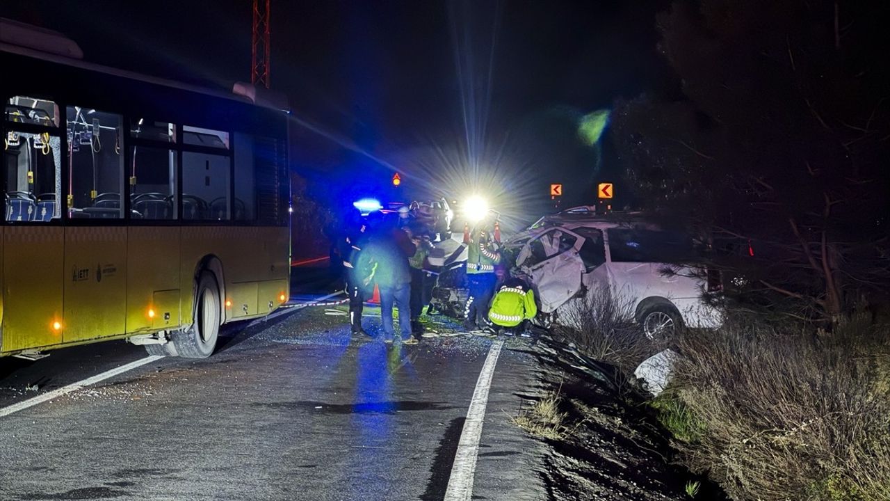 Sarıyer'de İETT Otobüsü ile Çarpışma: Sürücü Hayatını Kaybetti