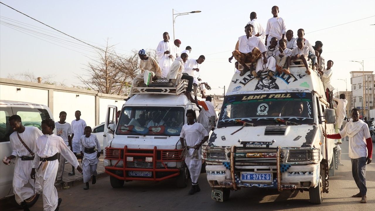 Senegal'de Baye Fall Hareketi, İhtiyaç Sahiplerine İftarlık Dağıttı