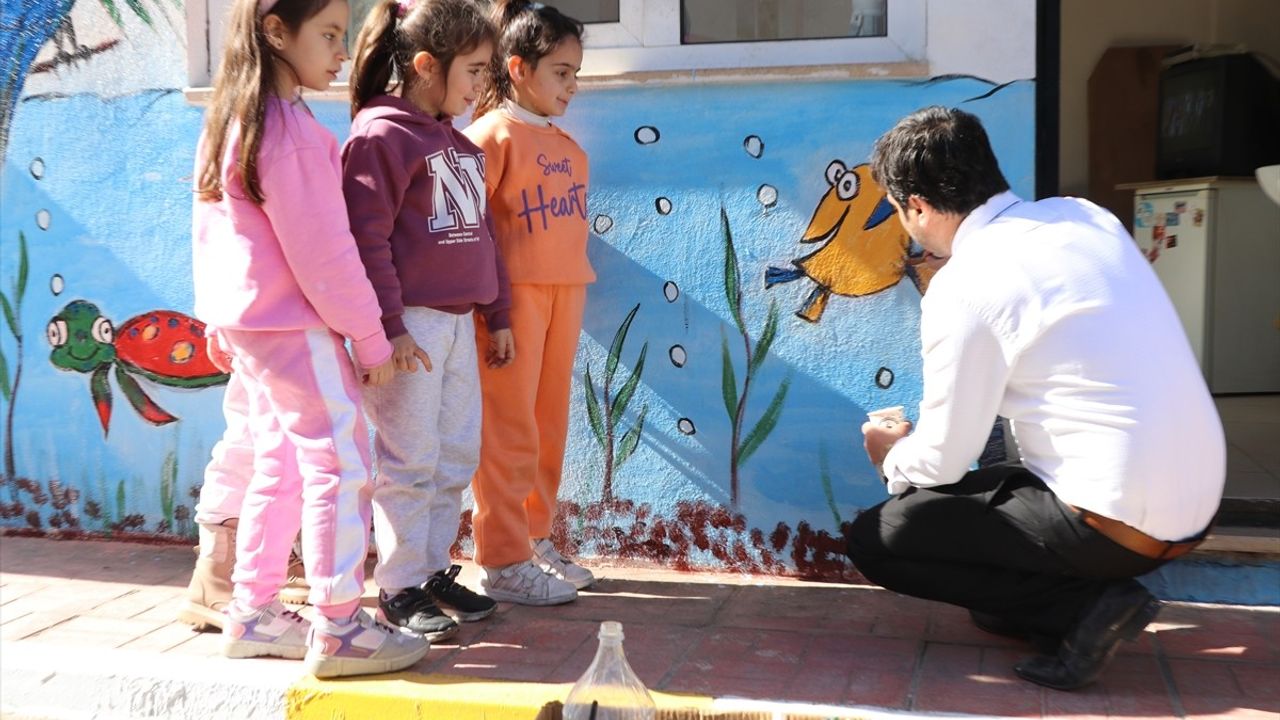 Siirt'teki Okul Sanat Galerisine Dönüştü