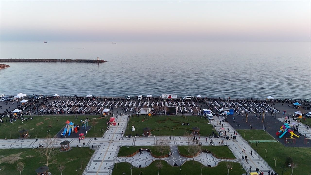 Tekirdağ'da Büyük Ailem İftarı