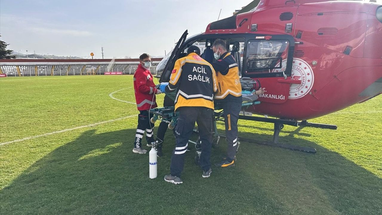 Tokat'ta Ambulans Helikopter Genç İçin Havalandı
