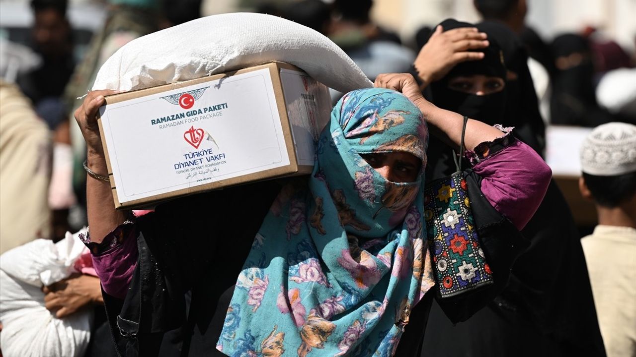 Türkiye Diyanet Vakfı'nın Ramazan Yardımları Pakistan'da Devam Ediyor