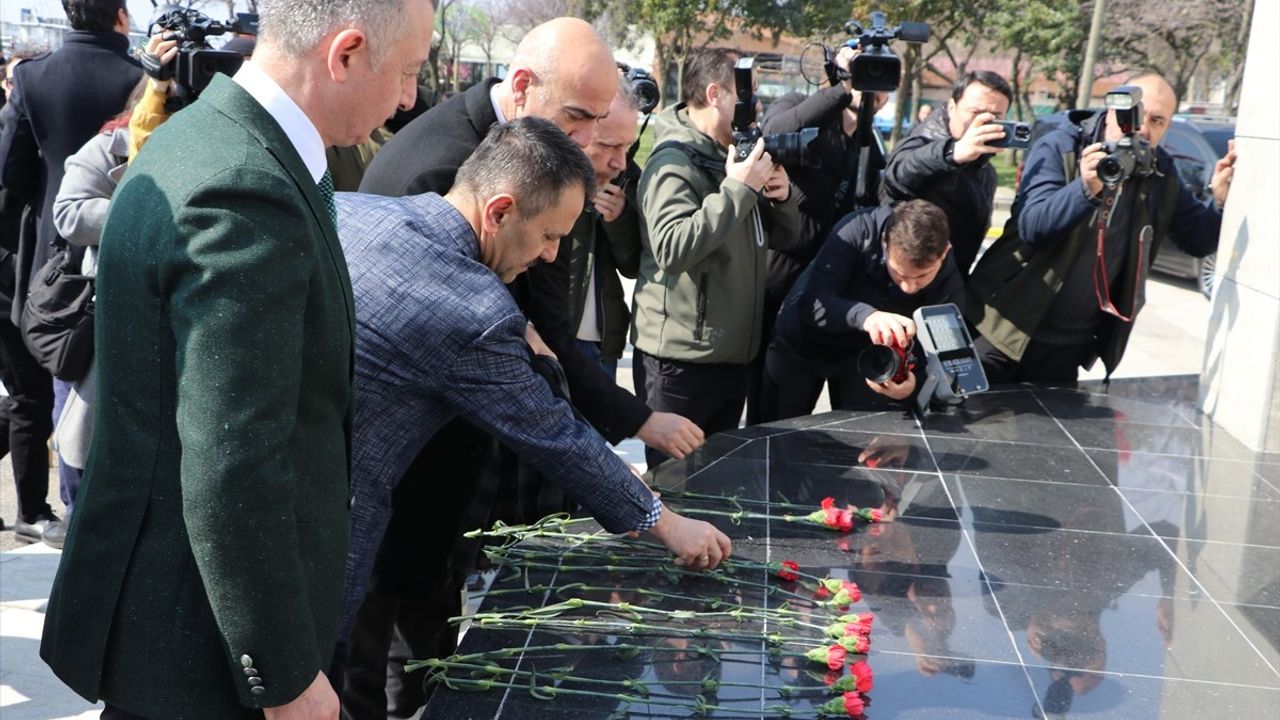 Üsküdar Vapuru Faciasında Hayatını Kaybedenler Anıldı