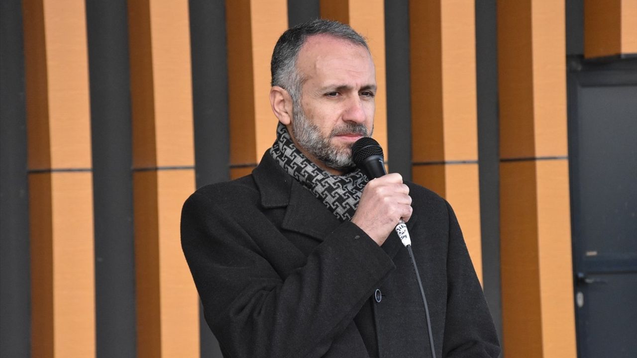 Van'da Gazze Saldırılarına Protesto