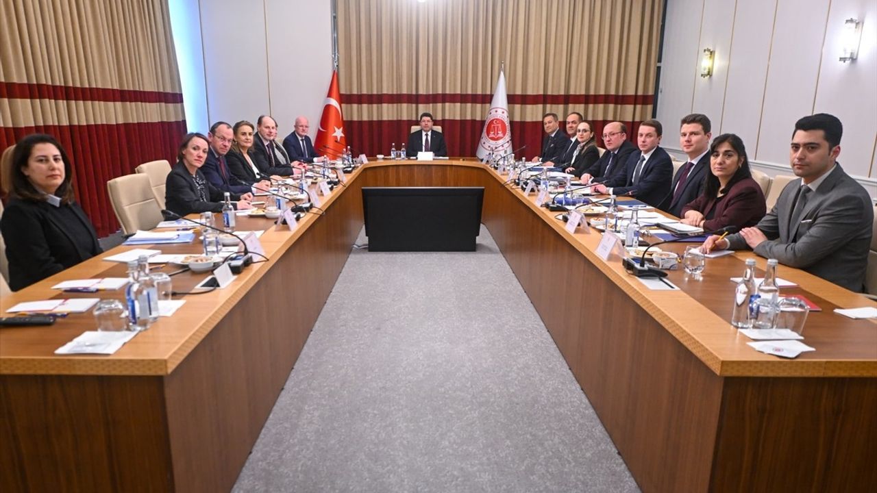 Adalet Bakanı Yılmaz Tunç, Avrupa İşkencenin Önlenmesi Komitesi Başkanı ile Toplantı Düzenledi