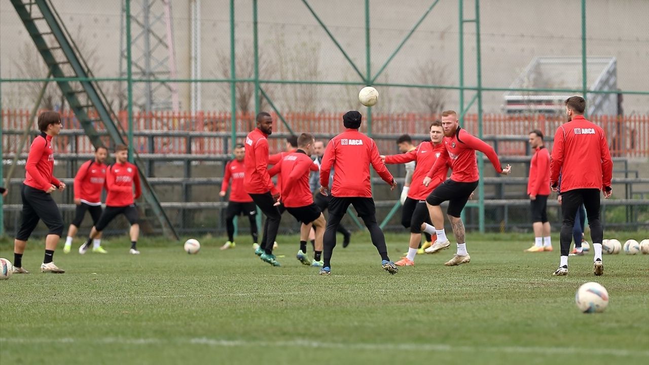 Ahlatcı Çorum FK, Esenler Erokspor'a Hazırlanıyor